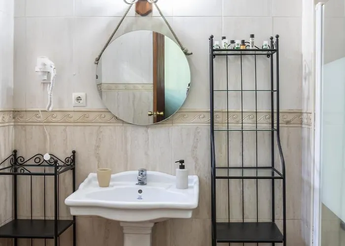 La De Zepeda Проживание в семье