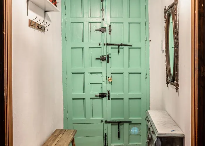 La De Zepeda Проживание в семье *