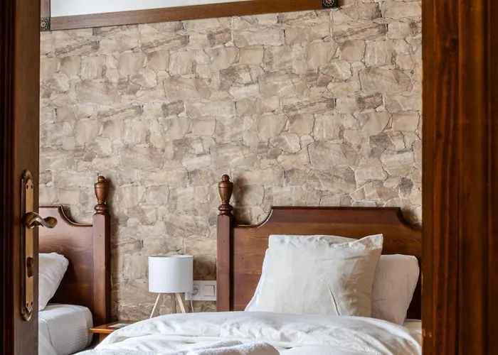 La De Zepeda Проживание в семье